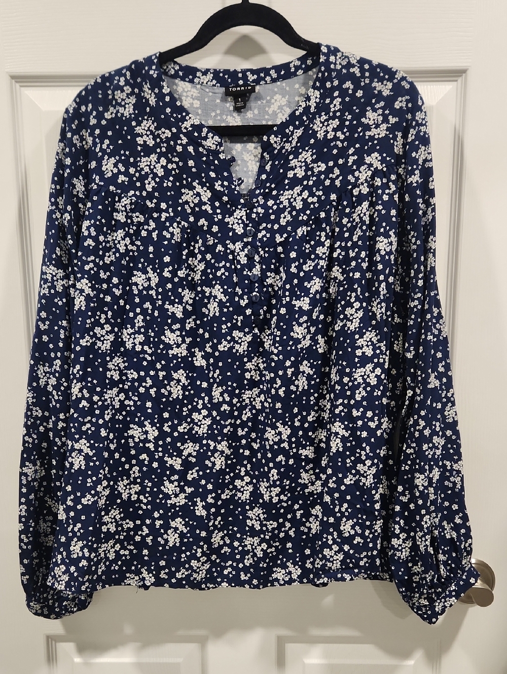 torrid Navy and White Floral Henley Blouse